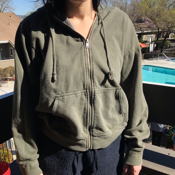 brandy melville carla hoodie